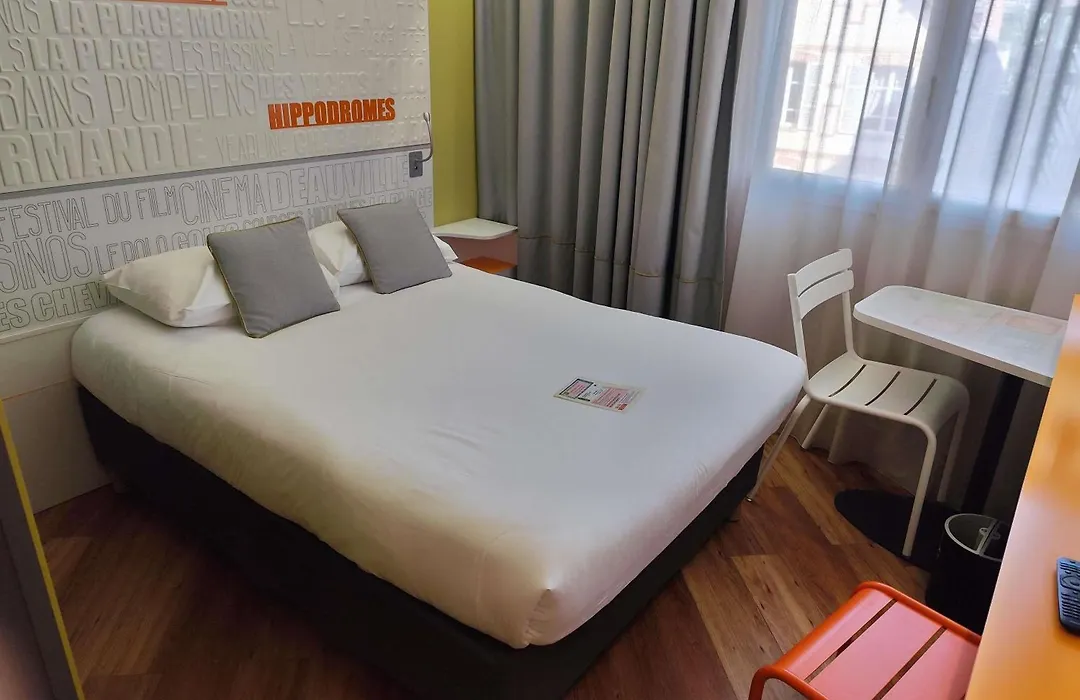Ibis Styles Deauville Centre-1
